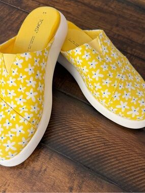Toms Yellow Floral Canvas Slip-On Clogs